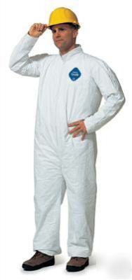 New dupont tyvek medium coveralls, 25 suits in box lot