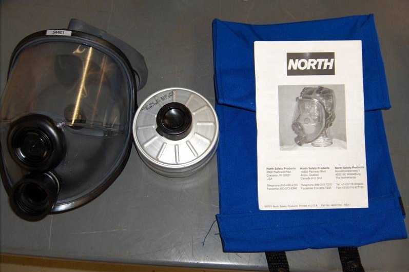 North 54401NBC nbc gas mask, cartridge and carry bag