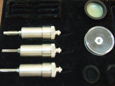Bruel & kjaer triaxial accelerometer type 4340 o.box+