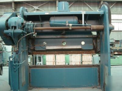 Cincinnati 150 ton press brake 102