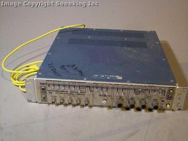 Tektronix 146 ntsc test signal generator w/ power cord