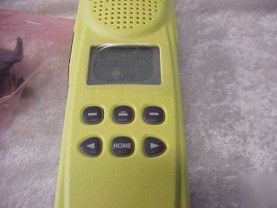 Motorola xts 3000 vhf P25 yellow 