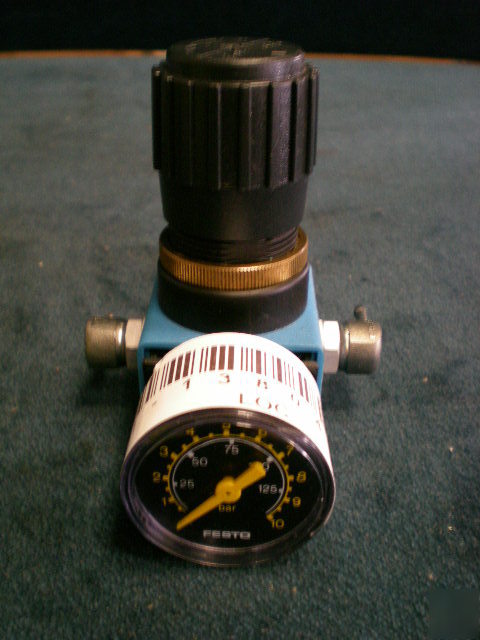 Festo manually adjustable pressure regulator lr-1/8-s-b