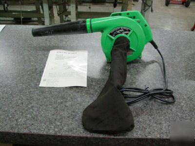 Industrial sewing machine portable blower