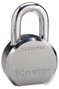Master 6230D solid steel lock