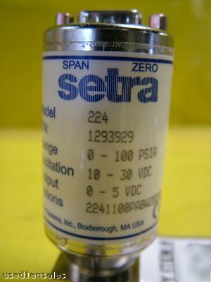 Setra model 224 flow-through pressure transducer