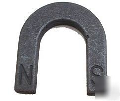 Small horseshoe magnet - 1-1/2