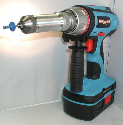 Cordless 24V pop type rivet tool for 1/8