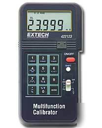 Extech 422123 precision multifunction calibrator