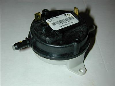  bryant carrier gas pressure valve switch # HK06NB123 