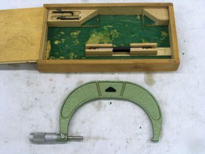 Micrometer 5''-6'' w/ wood case 