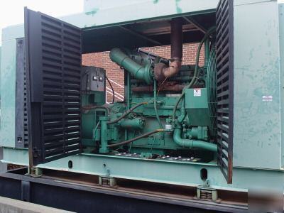 400 kw onan generator set KTA19 df outside encl. diesel