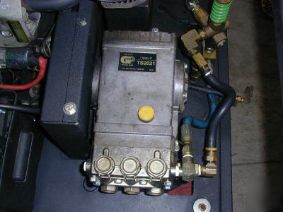 Karcher 20 h.p. honda hot water pressure washer 