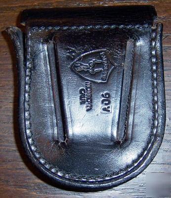 Safariland handcuff pouch leather 90V 90 baskeaweave A2