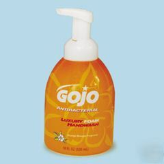 Gojo luxury foam antibacterial soap 4X18OZ goj 5762-04
