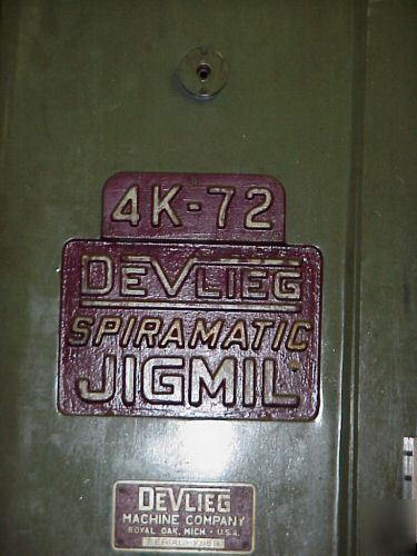 Devlieg spiramatic jig mill 4K-72 4 axis/fanuc 6X15 