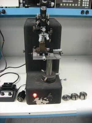 Louis small M8 microhardness tester