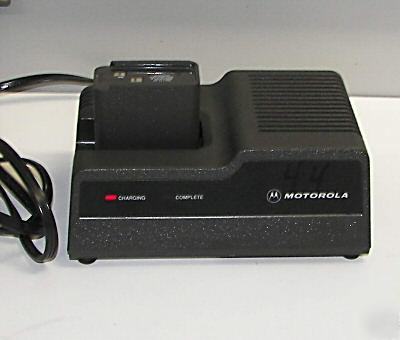 Motorola charger and battery for mtx handie talkie radi