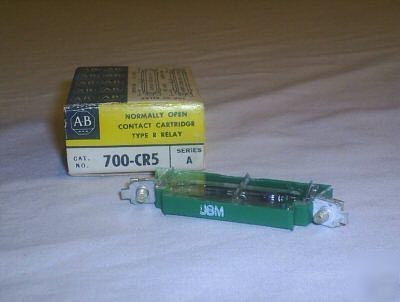 * * allen bradley contact relay normal open 700-CR5 