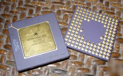 New MC68030RC33B vintage motorola cpu gold pga 68030 