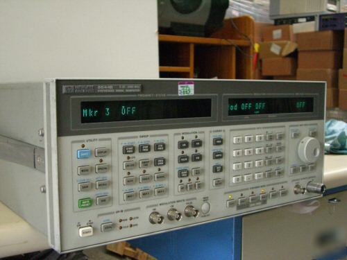 Hp 8644B signal generator, 252 khz - 2 ghz, w/ opt. 002