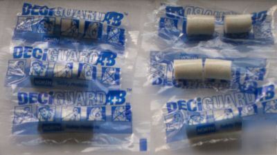 20 disposable ear plugs deci guard antimicrobial, R1 R6