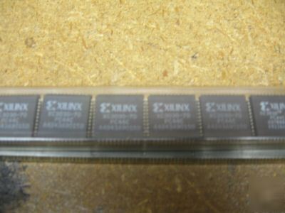 Ic logic cl array 3000GAT 44PLCC p/n XC303070PC44C