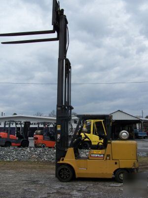Caterpillar 12,000 pound capacity forklift