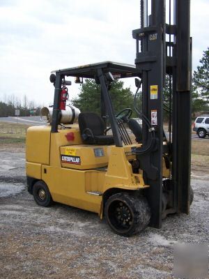 Caterpillar 12,000 pound capacity forklift