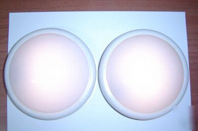 Small emergency light /night light x 2