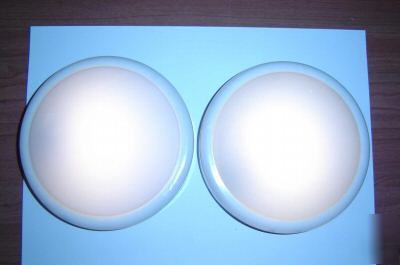 Small emergency light /night light x 2