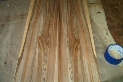Sweet red gum veneer 30 @ 7'' x 44'' [1633]