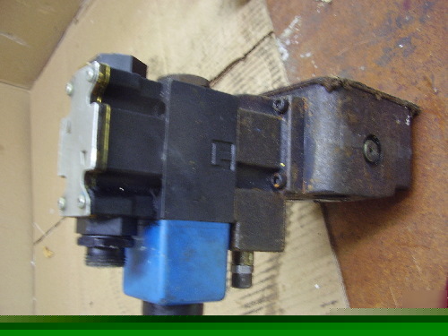 Vickers solenoid controlled relief valve # CG5060A...