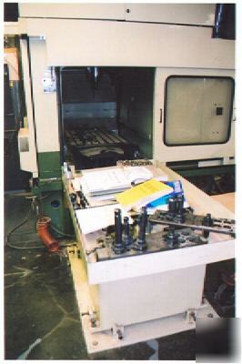  leblond makino 3-axes cnc graphite vertical machining 