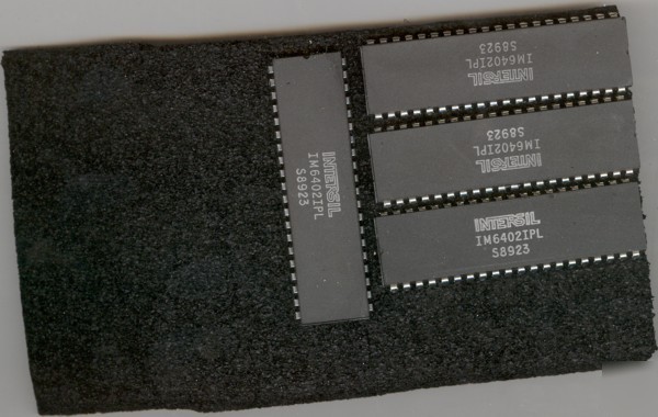 Intersil ic IM6402IPL electronics computer ics