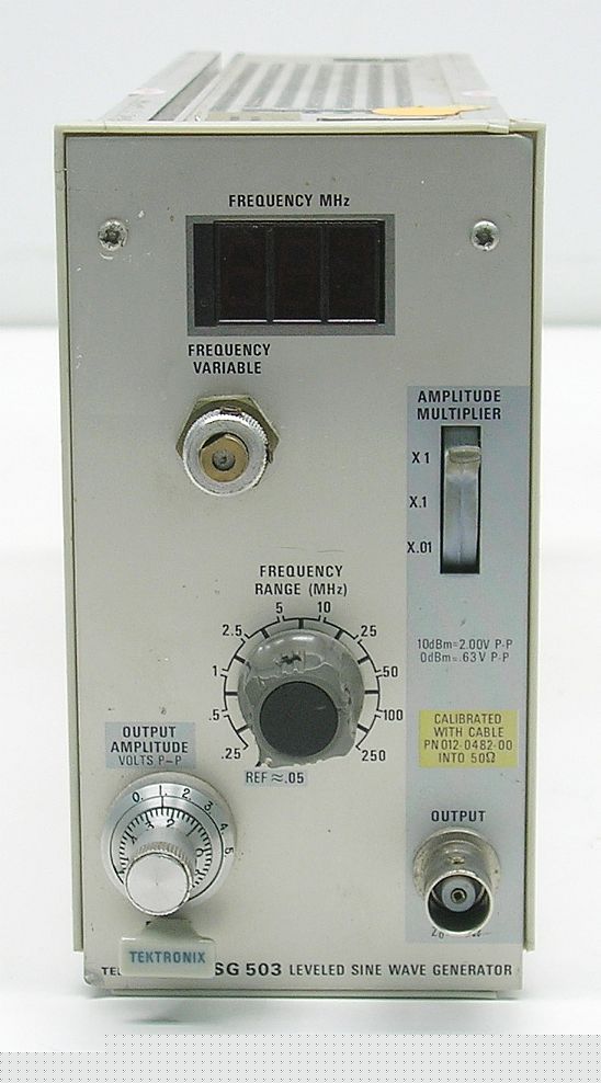 Tektronix - SG503 leveled signal generator