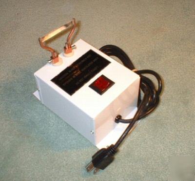Benchtop hot cutter for webbing