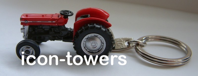 Massey ferguson: model metal 3D farm tractor keyring
