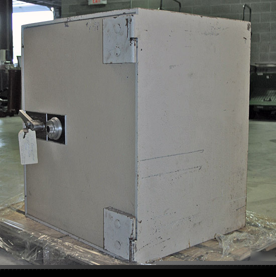 Diebold - cashgard TL15 safe 30