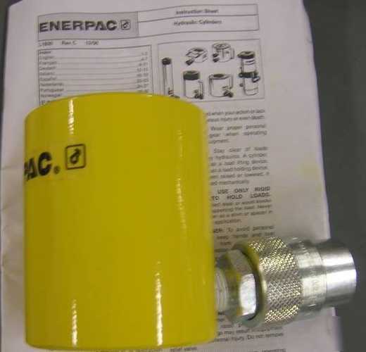 New enerpac RCS101 hydraulic cylinder 