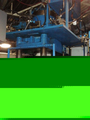 Lawton 300 ton 4-post hydraulic press