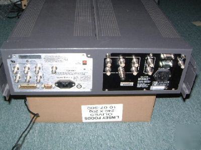 2 tektronix 1750 waveform vector monitor magni WFM530