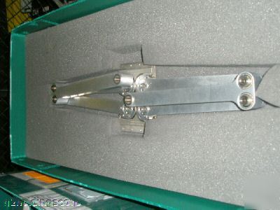 Brooks automation MAG7 001-1570-97 arm set
