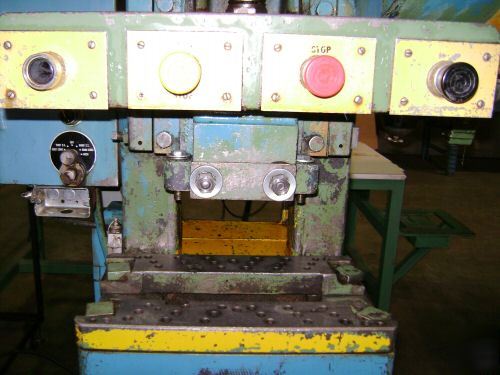 Minster 16 ton NO2 punch press machine excellent 