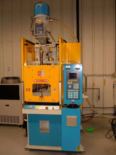 New 25 tn vertical molding machine autojectors newbury 