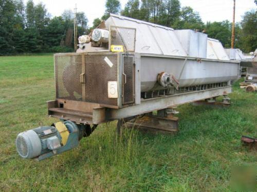 18â€ x 21â€™ thermo ss twin screw cooker/mixer (4739)