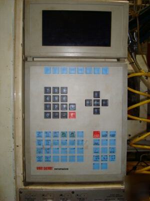 1994 van dorn 500-ton plastic injection molding machine