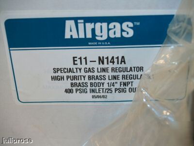 High purity line brass regulator 400 psi 0-25 del range