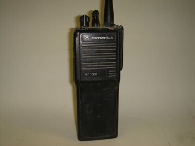 Motorola HT1000 uhf 2-channel radio n/r