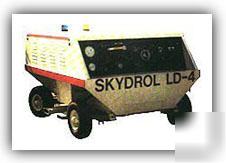 Skydrol hydraulic mule, 30 g.p.m.